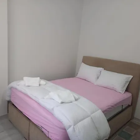 *mecidiekoy 2+1 новая Apartment